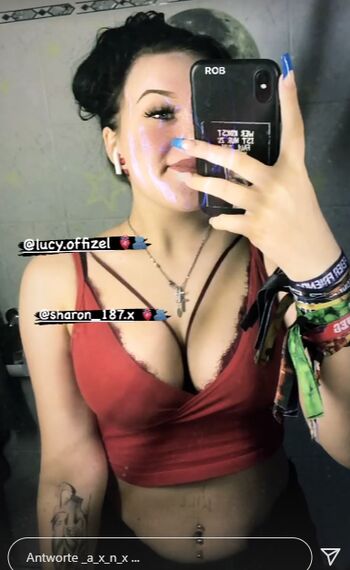 _a_x_n_x