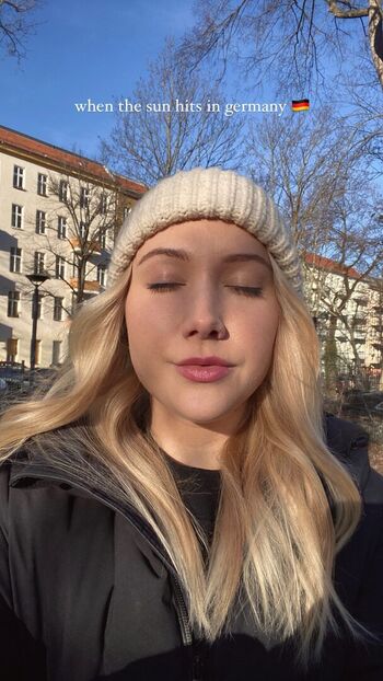 Abby ASMR