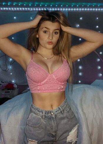 Adele Cash