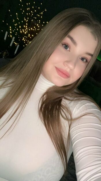 Adele_sugar