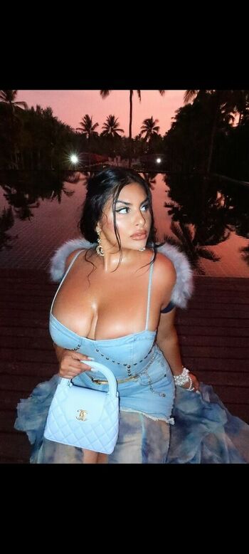 Adriana Sahar