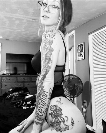 Adriennemariee