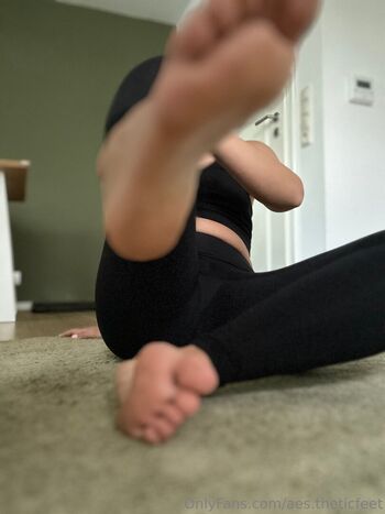 aes.theticfeet