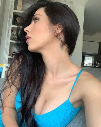 Africa Zavala