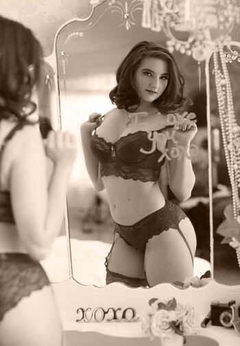 Aftyn Rose
