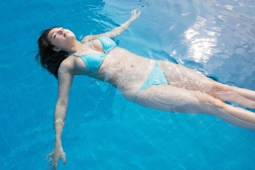Ai Shinozaki