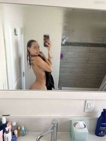 Aidra Fox