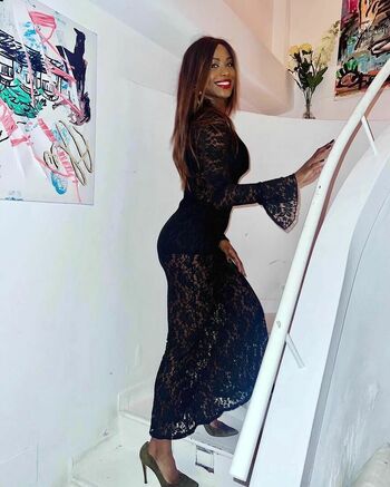 Ainett Stephens