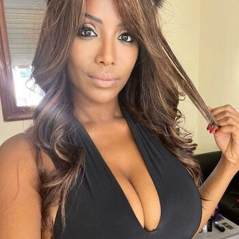 Ainett Stephens