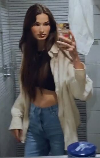 aleandrafrerk / ale4ndra