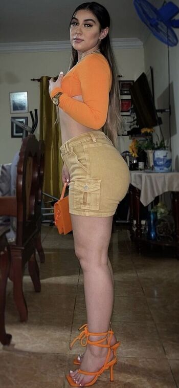 Alejandra Mayarli