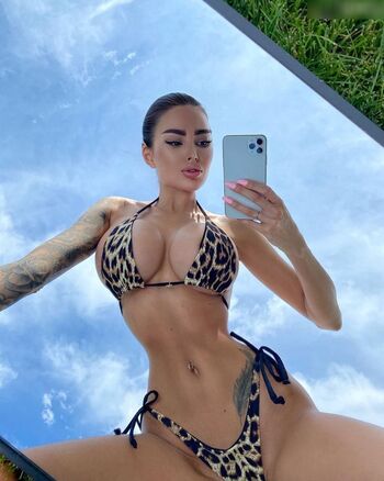 Alena Omovych