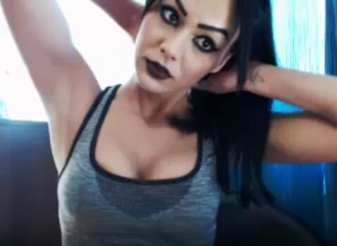 Alessyanadine
