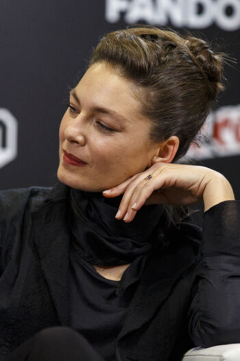 Alexa Davalos