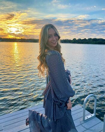Alexa Goldberg