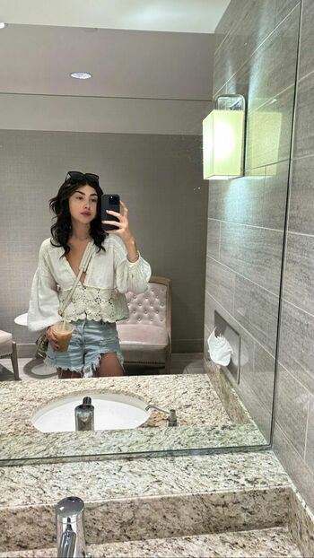 Alexa Mansour