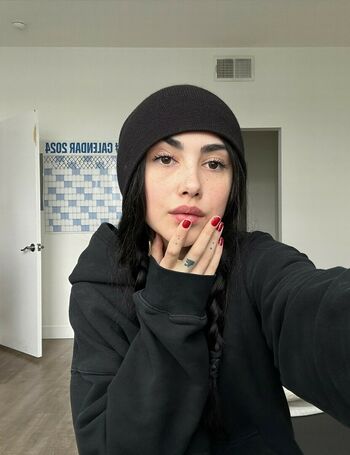 Alexa Mansour