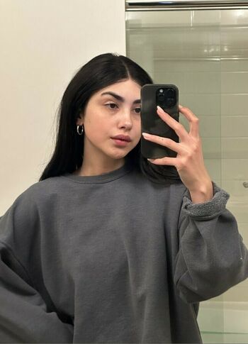 Alexa Mansour
