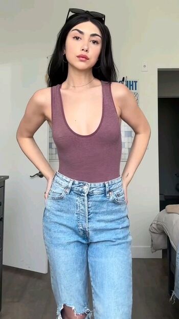 Alexa Mansour