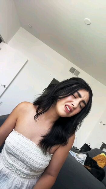 Alexa Mansour