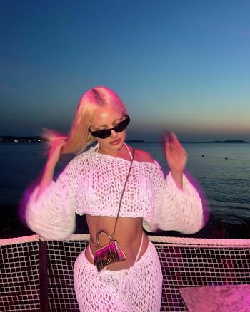 Alexandra Stan