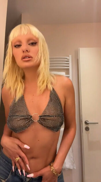 Alexandra Stan