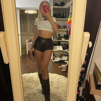 Alexandra Stan
