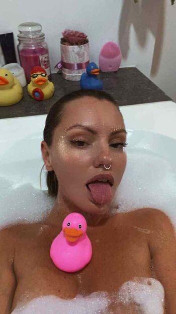 Alexandra Stan