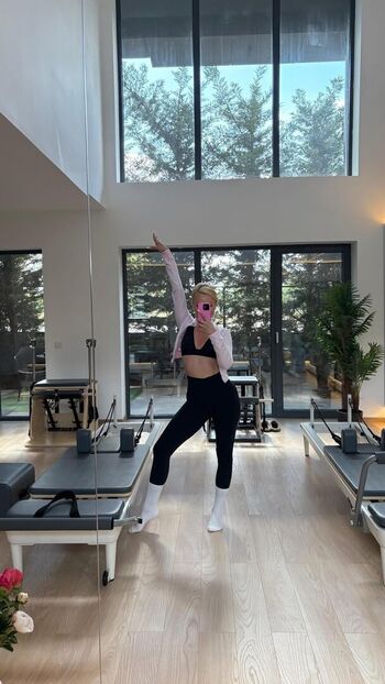 Alexandra Stan