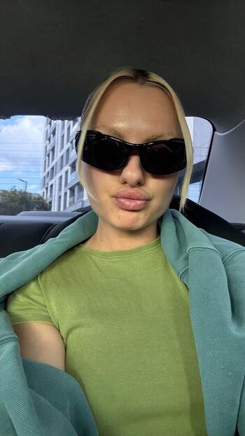 Alexandra Stan