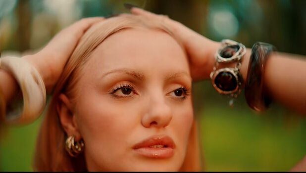 Alexandra Stan