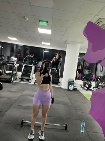 alexandra21