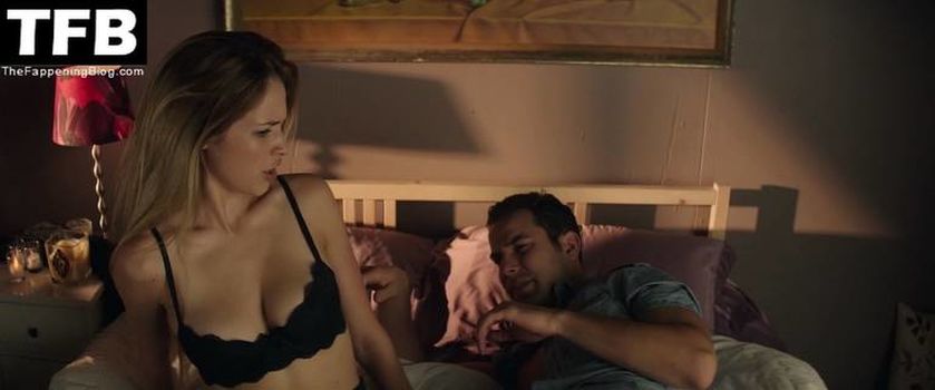 Alexis Knapp