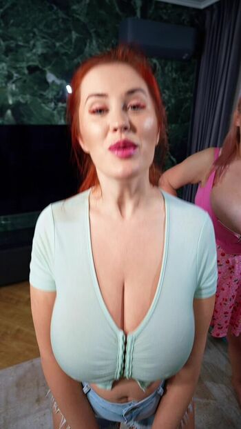 Alexsis Faye