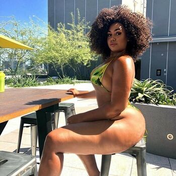 Alexus Danisha
