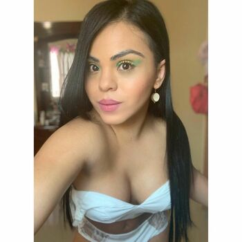 Alexya La Pesada