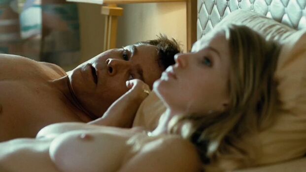 Alice Eve