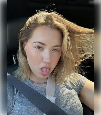 Alice pineapplebrat