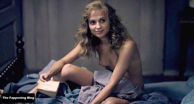 Alicia Vikander
