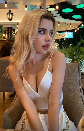 Alina Beskrovnaya