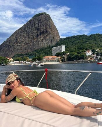 Aline Riscado