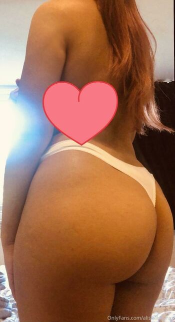 alishaakhanxx
