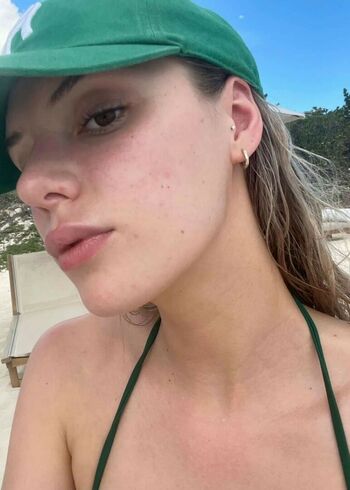 Alissa Violet