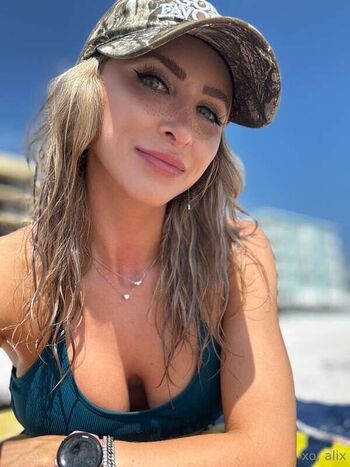 Alix Lynx