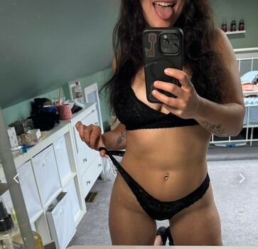 Allison Allisun_18