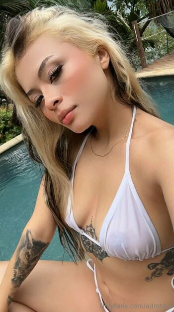 alyce_violet