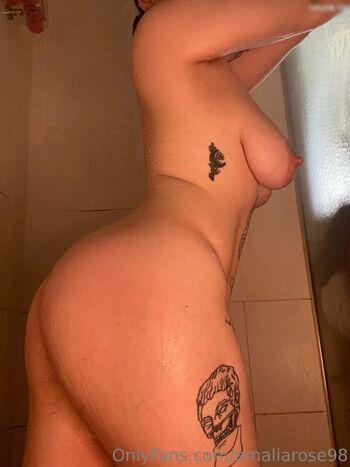 Amalia Rose