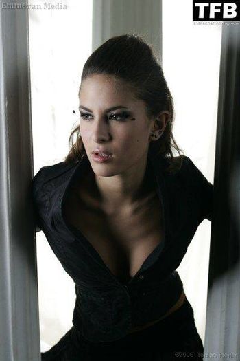 Amanda da Gloria