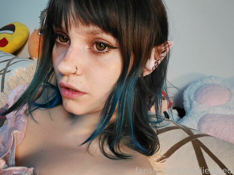 Amelie Weed
