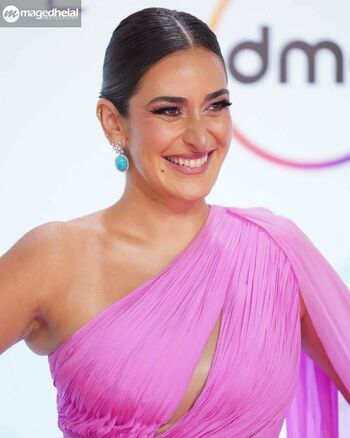 Amina Khalil